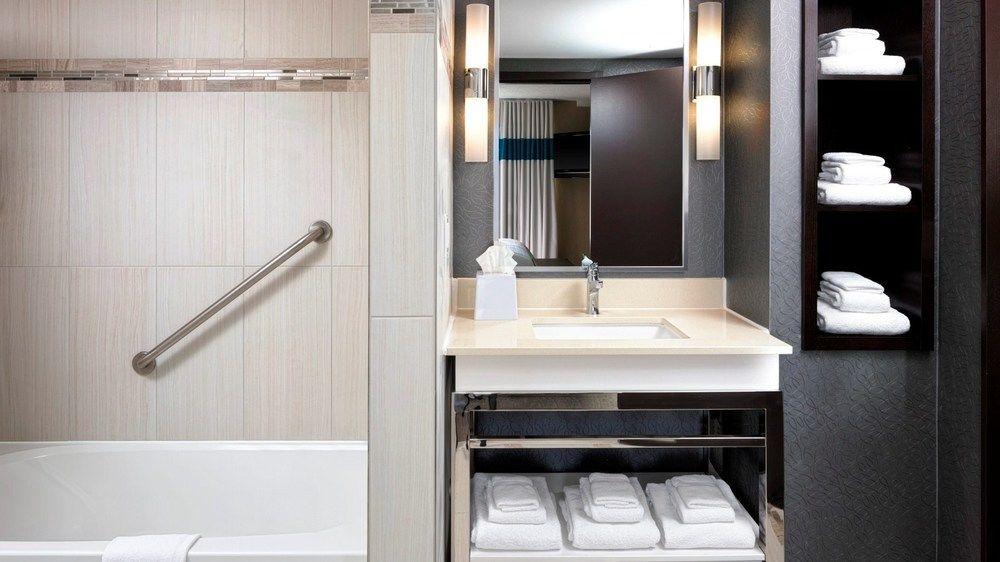 Four Points By Sheraton London Extérieur photo